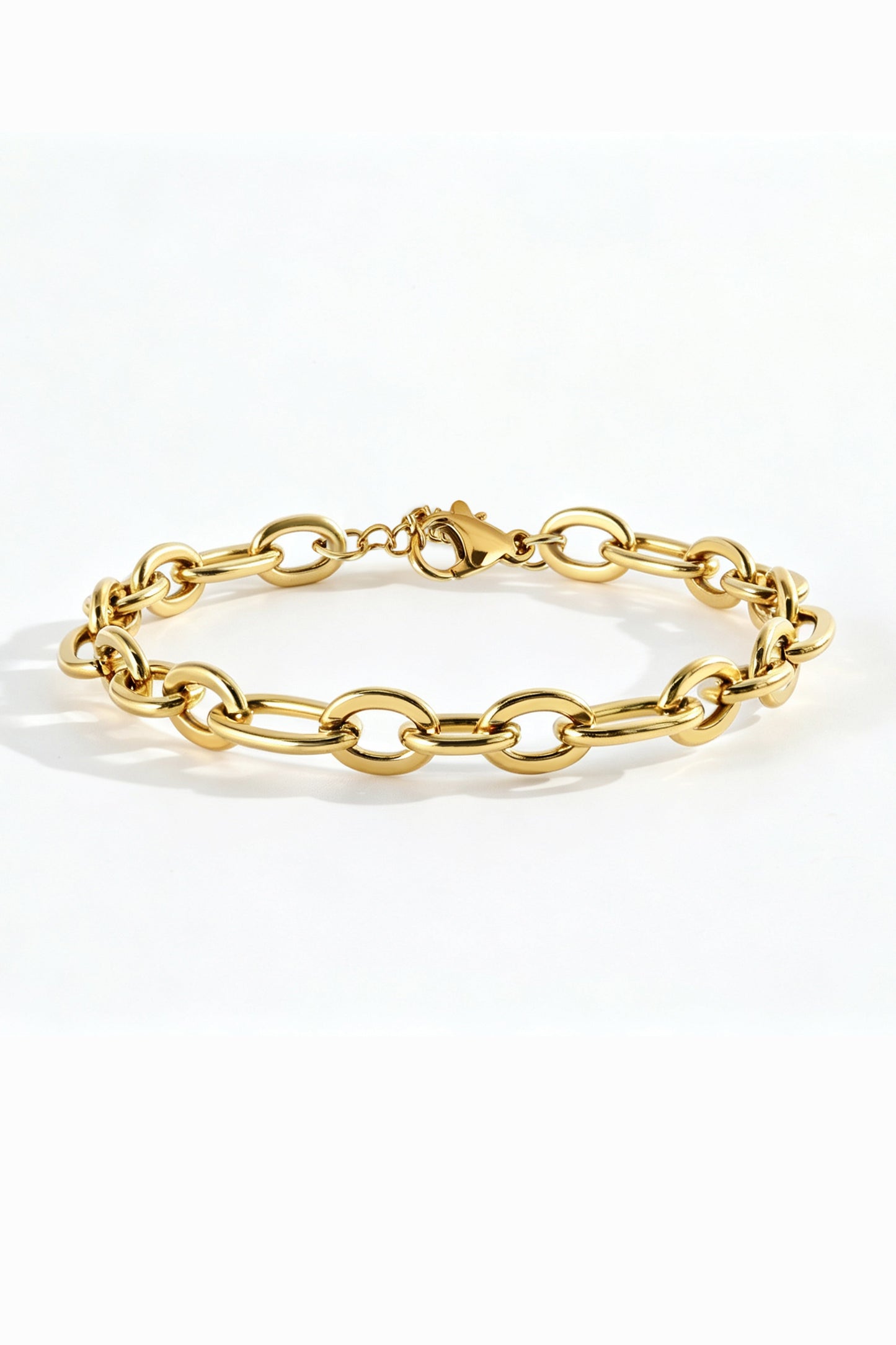 Bold Linked Paperclip Bracelet