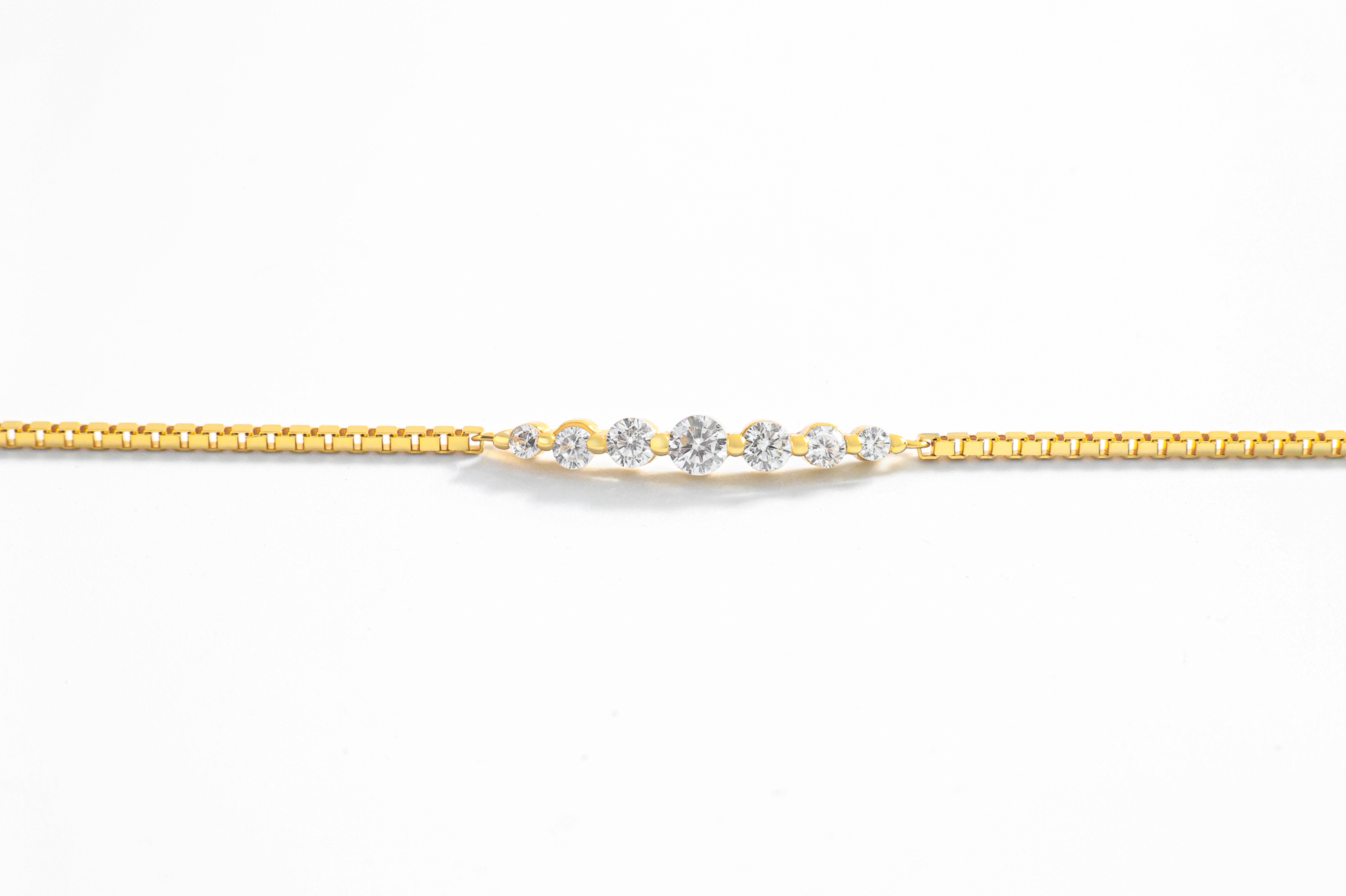 Classic Arc Bracelet