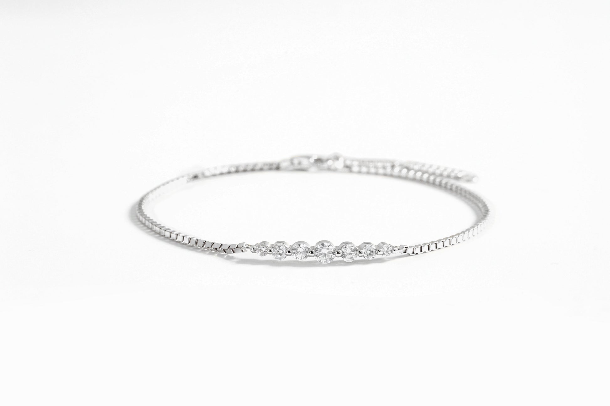 Classic Arc Bracelet