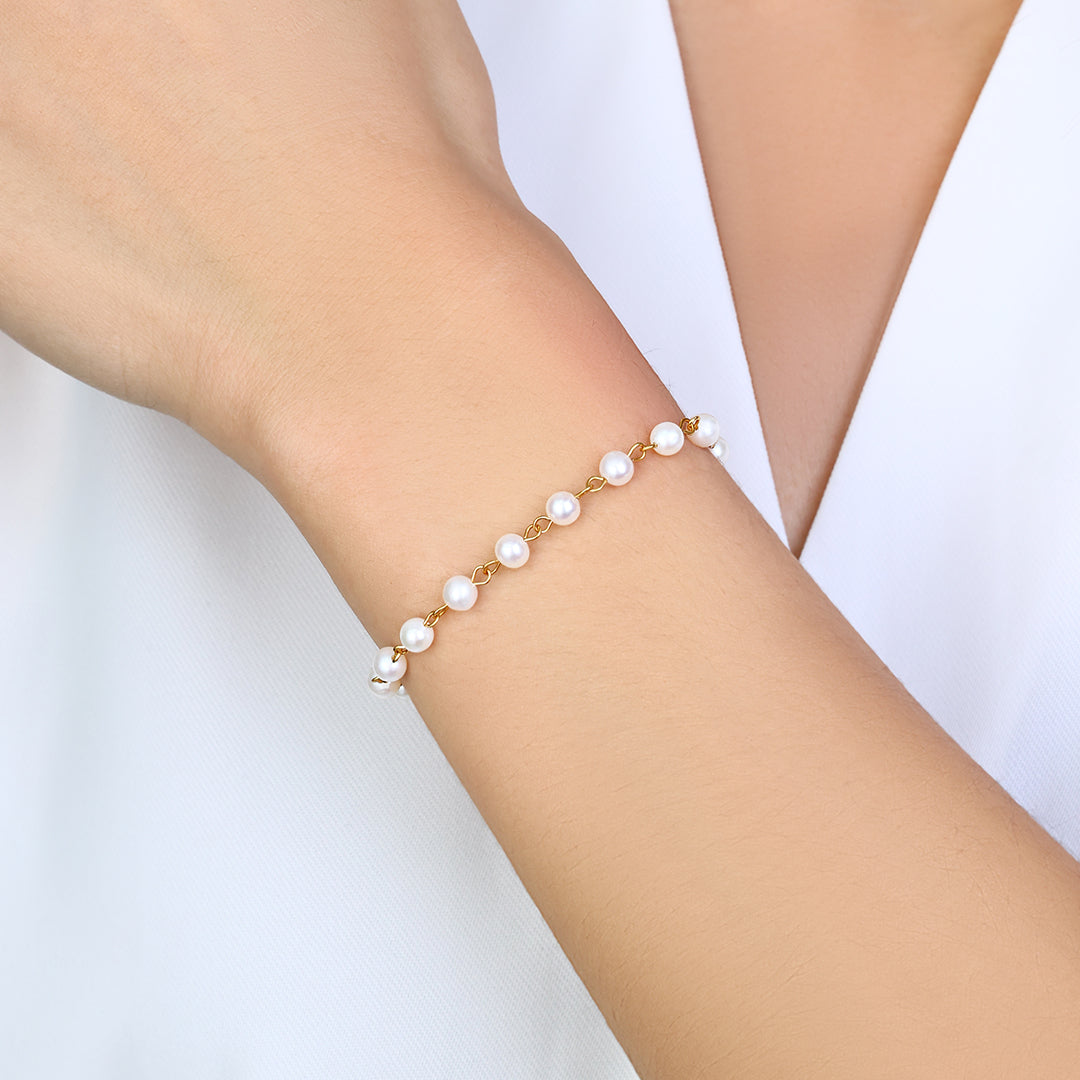 Dainty Pearl Station Bracelet