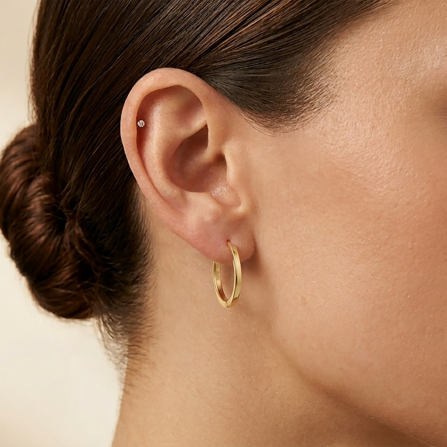 Everyday Hinging Hoop Earring