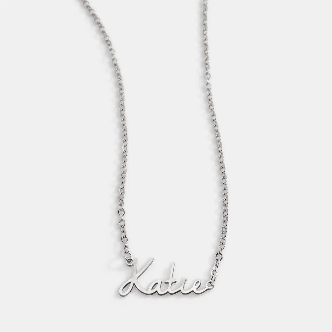 Fairy Name Necklace – Close Fit
