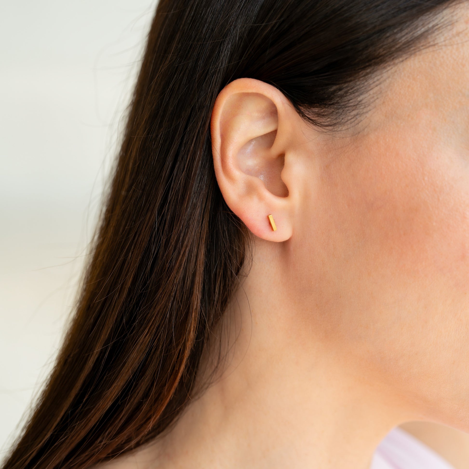 Little Bar Sleeper Flatback Earrings | 16g