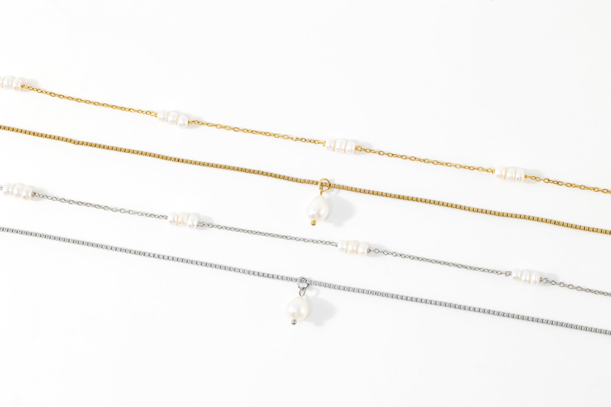 Dainty Layered Pearl Necklace