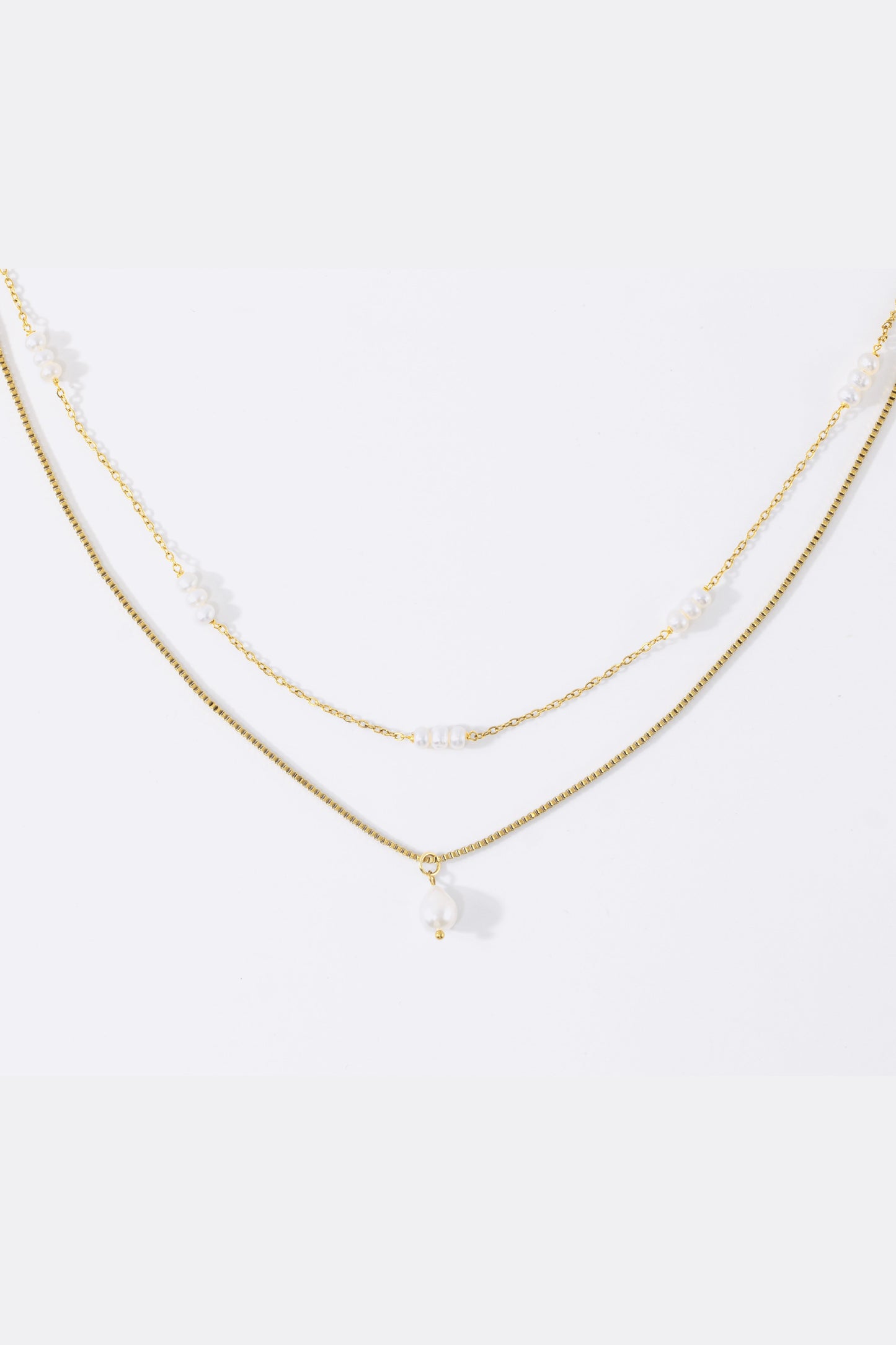 Dainty Layered Pearl Necklace