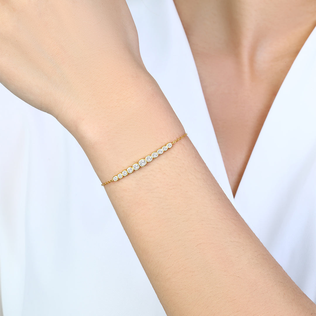 Graduated Bezel Bracelet