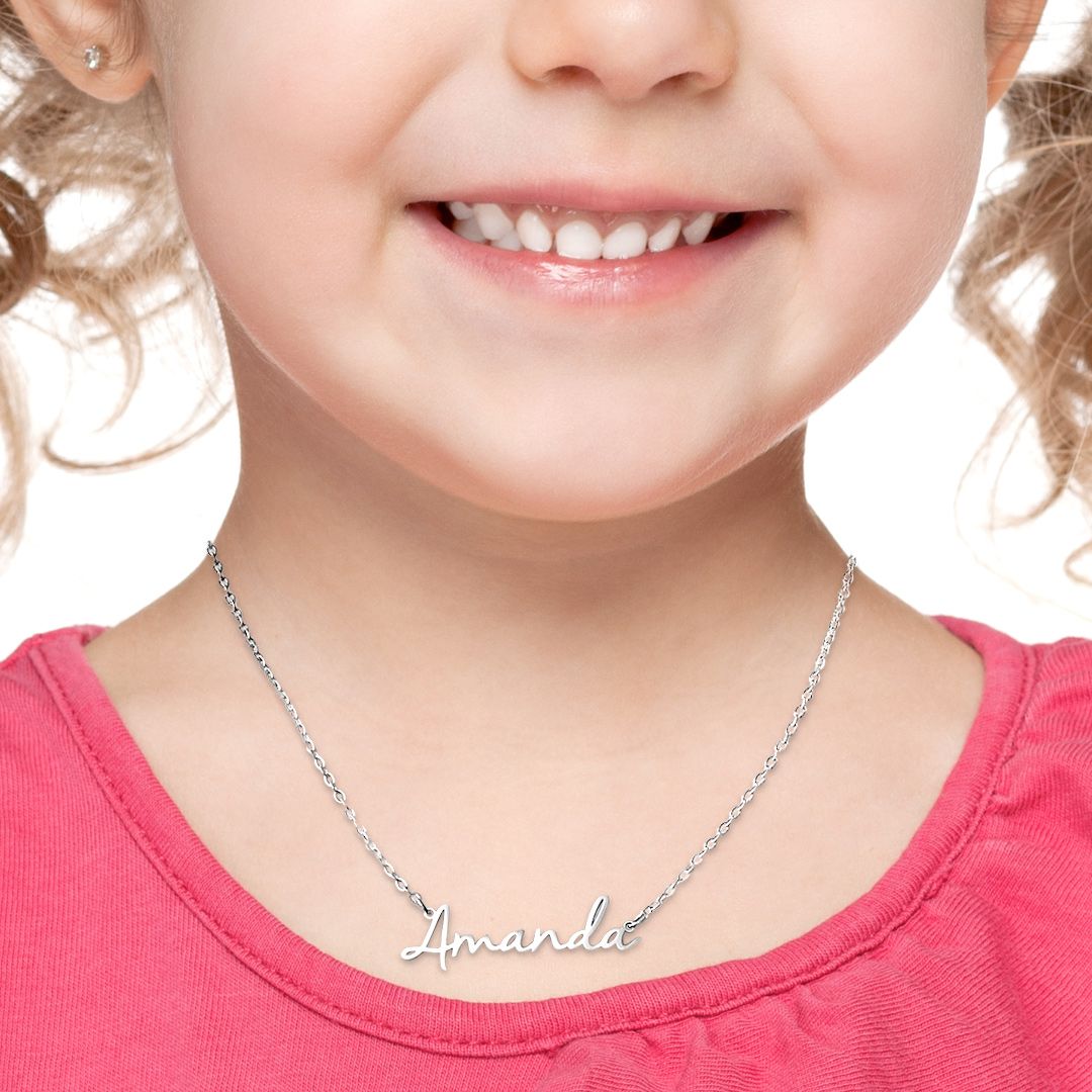 Fairy Name Necklace – Close Fit