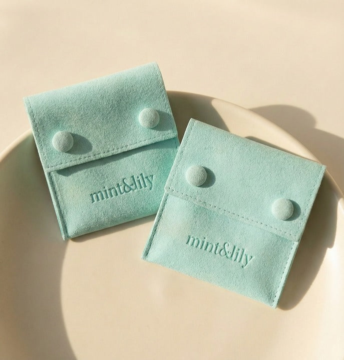 Mint & Lily Gift Packaging