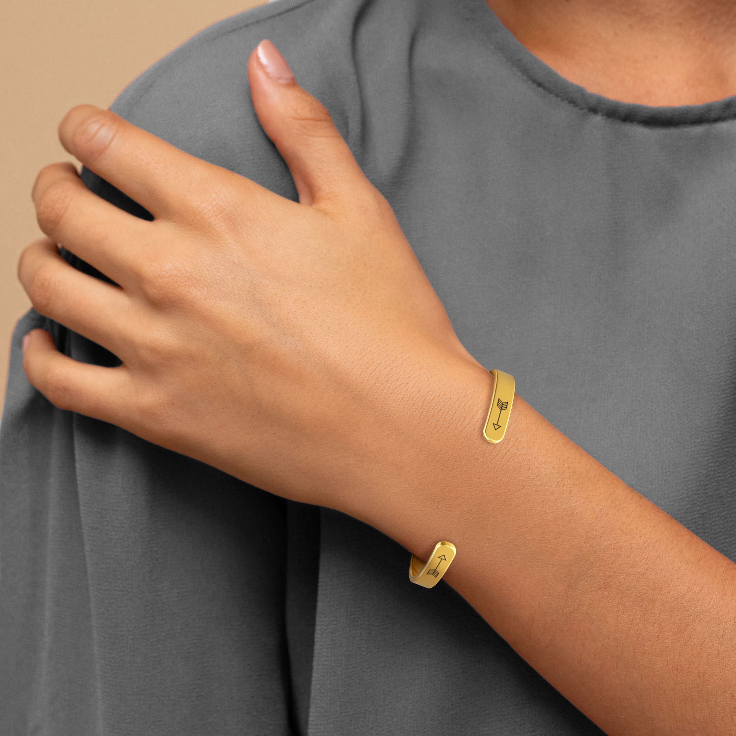Mama Bear & Her Baby Bears Engraved Cuff Bracelet